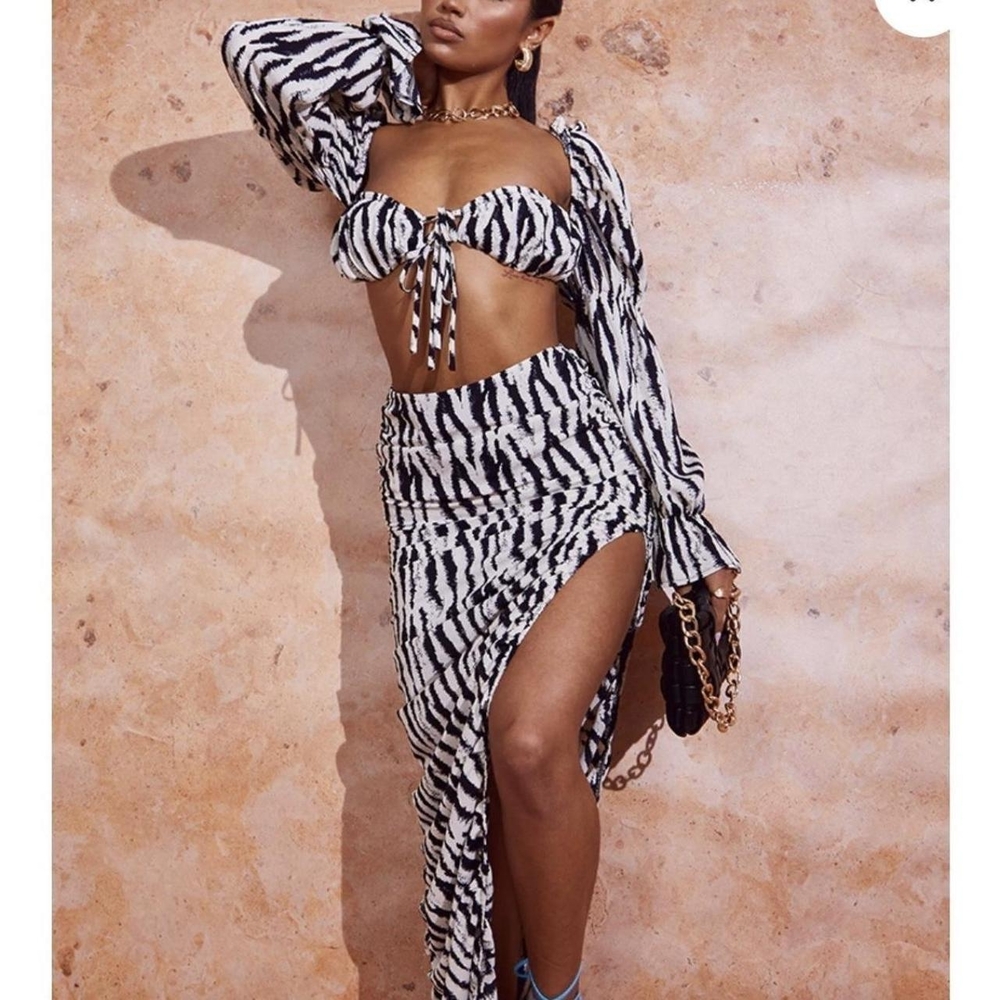 Zebra Print Tie-Front TOP